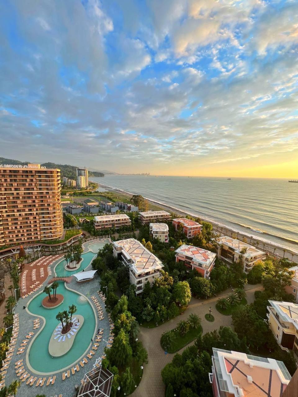 חאקבי Luxury Oasis Apartment מראה חיצוני תמונה