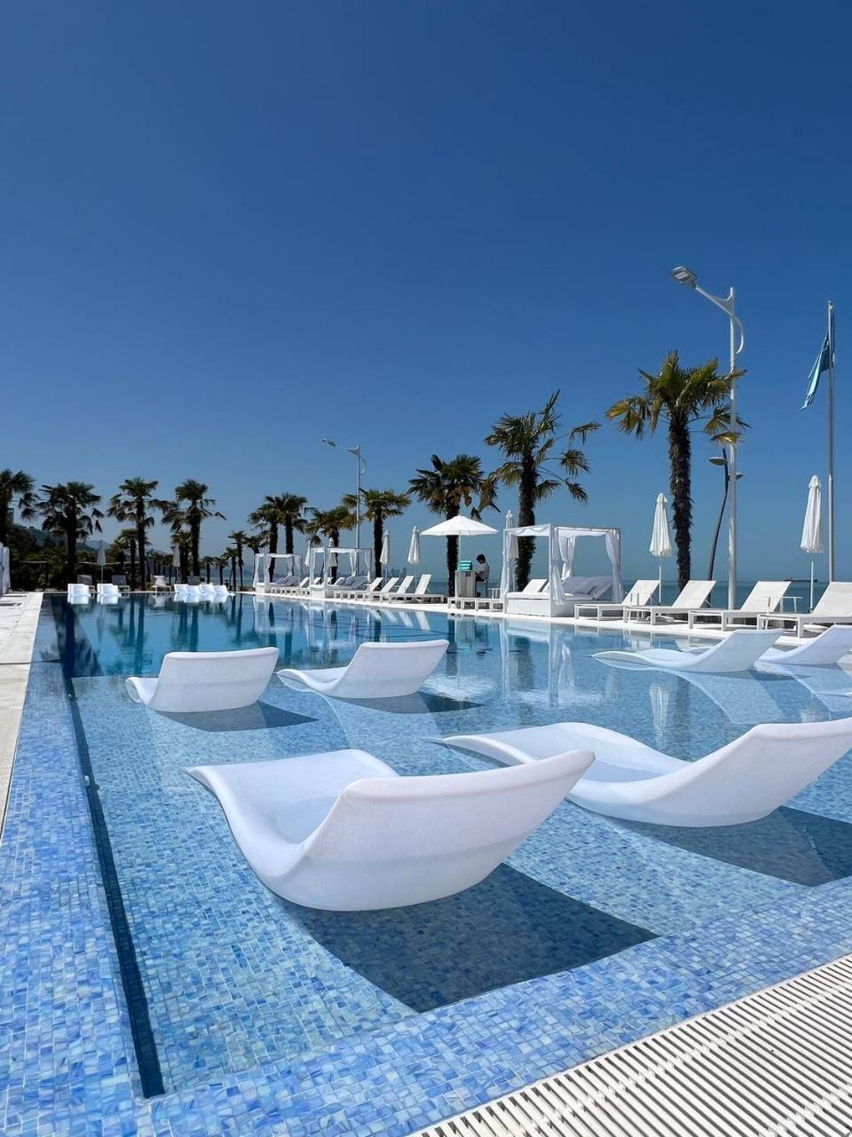חאקבי Luxury Oasis Apartment מראה חיצוני תמונה